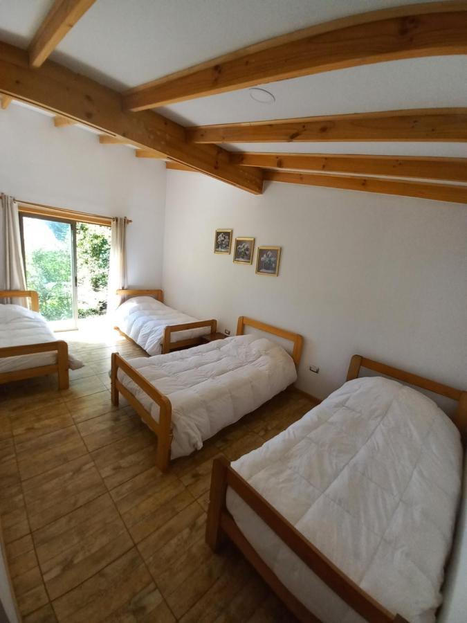 Golem - Con Piscina Lodge