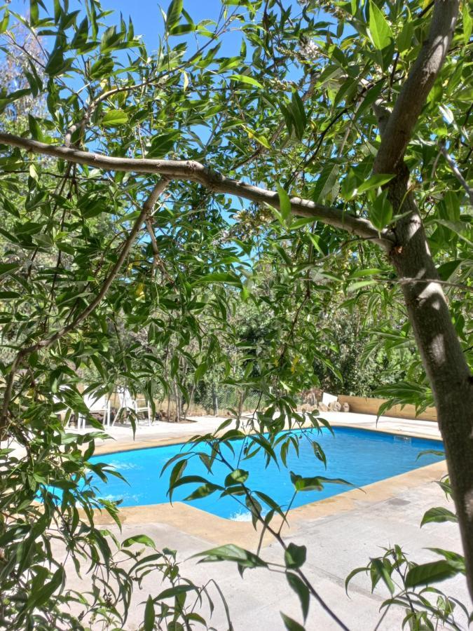 Golem - Con Piscina Lodge *