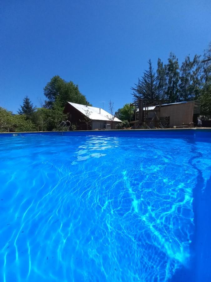 Golem - Con Piscina Lodge *